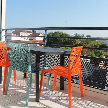 Studio Avec Parking Proche Plage Et Centre Apartamento Royan Exterior foto